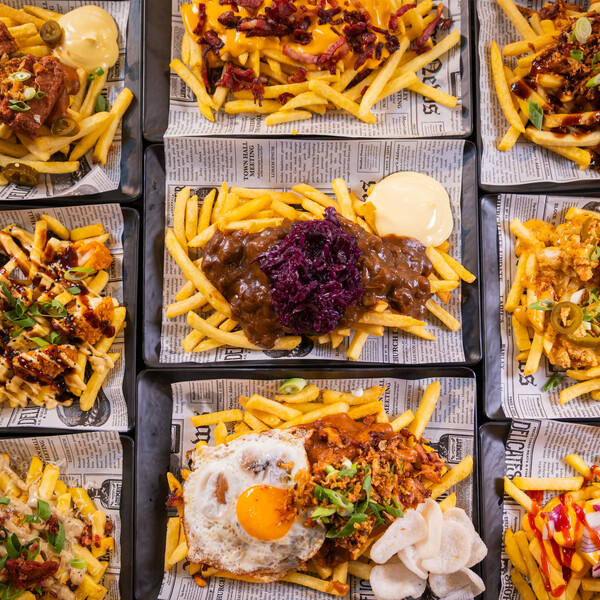 Welkom bij <br>Cafetaria de Klein <br>in Wanssum